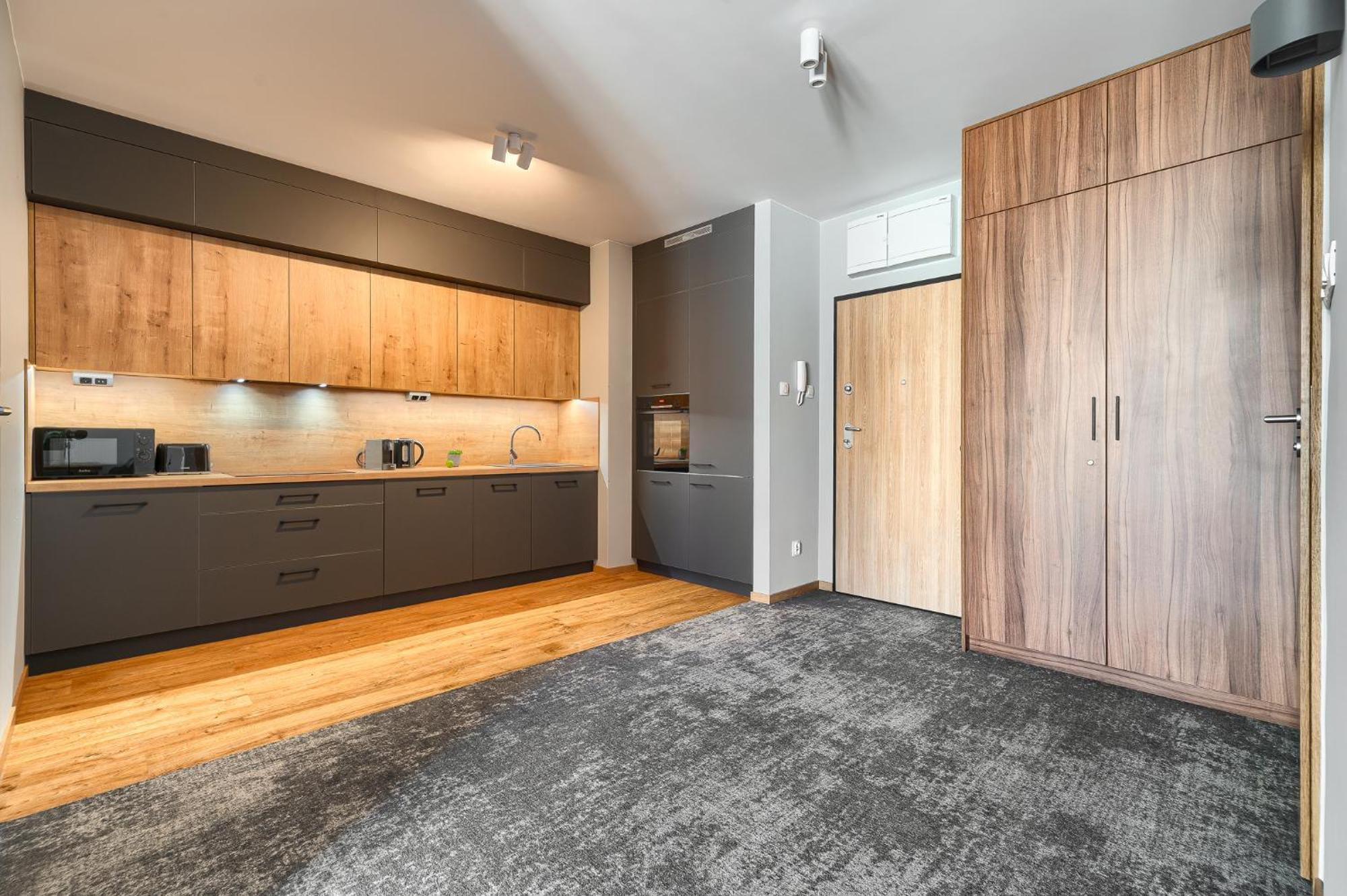 Park Apartment Old Town By Noclegi Renters شتشيتسين المظهر الخارجي الصورة