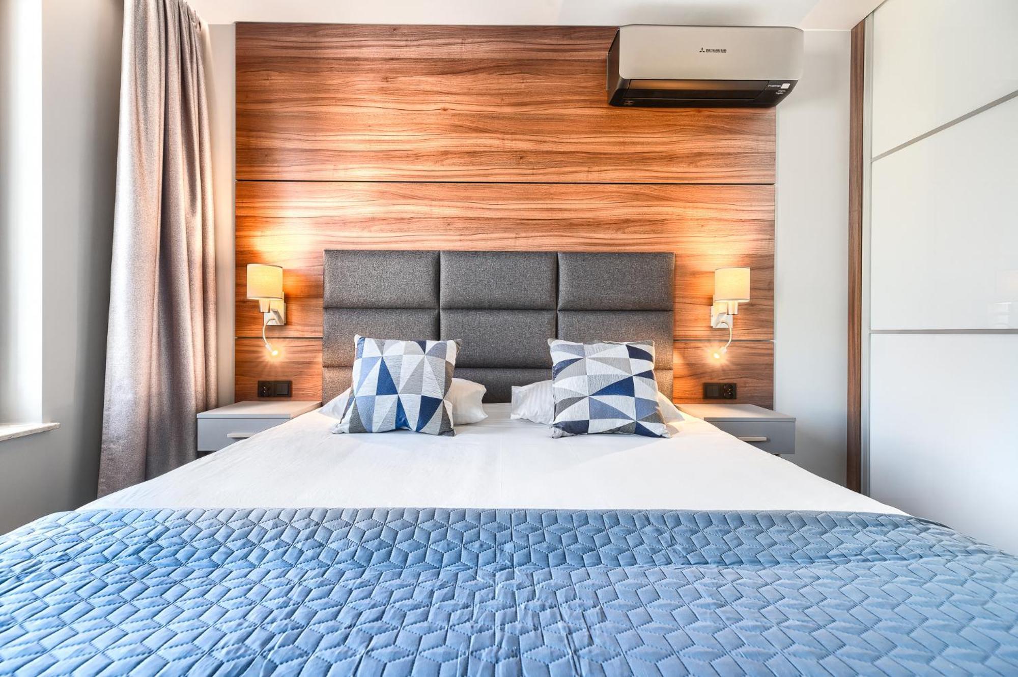Park Apartment Old Town By Noclegi Renters شتشيتسين المظهر الخارجي الصورة