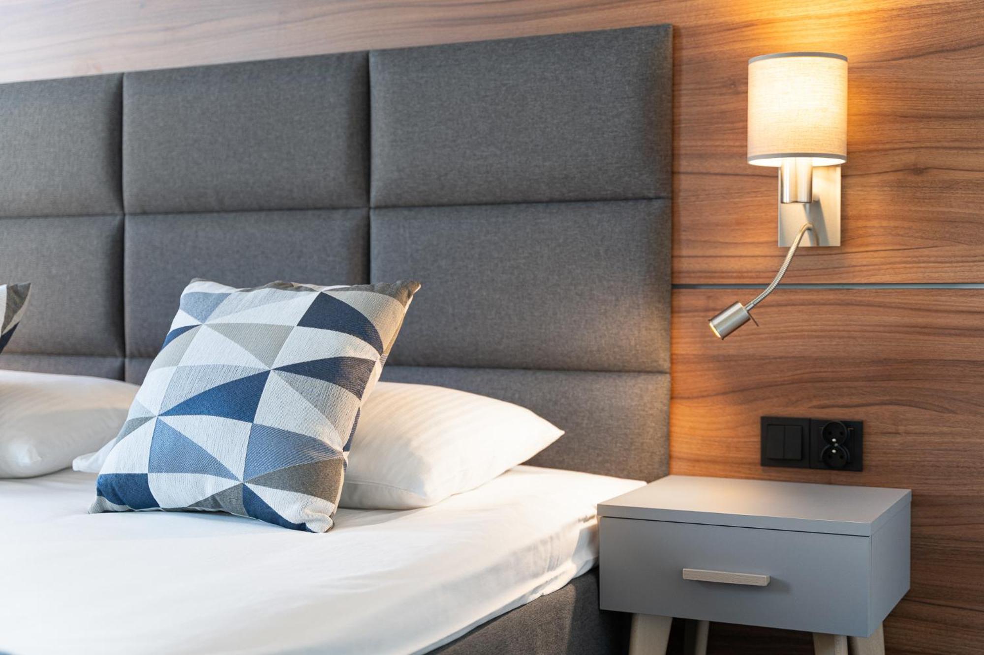 Park Apartment Old Town By Noclegi Renters شتشيتسين المظهر الخارجي الصورة